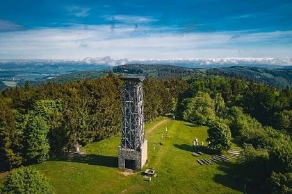 Chalupa CHKO Bílé Karpaty - Velký Lopeník