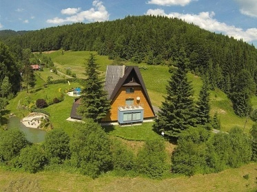 Chata s wellness a baz�nem - CHKO Beskydy