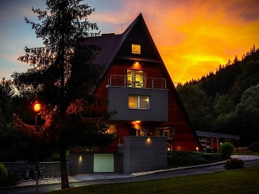 Chata s wellness a baz�nem - CHKO Beskydy