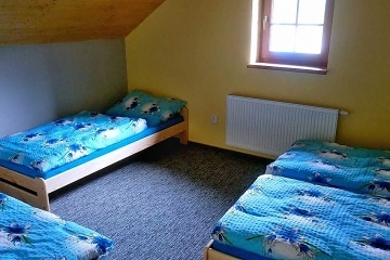 Chalupa u cyklostezky - Beskydy - Pluskoveček