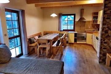 Chalupa u jezera Balaton - Beskydy - Pluskoveček