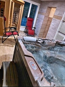 Chalupa u jezera Balaton - Beskydy - Pluskoveček