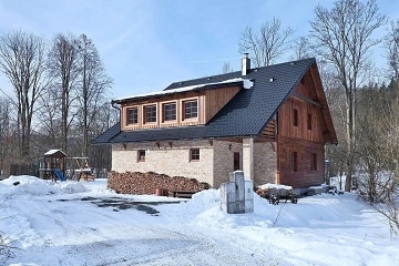Chalupa u jezera Balaton - Beskydy - Pluskoveček