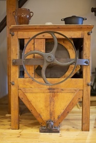 Boud�v Ml�n - Skuhrov