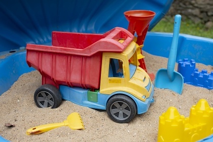 Boud�v Ml�n - Skuhrov