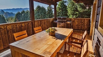Vala�sk� roubenky - Velk� Karlovice - Beskydy