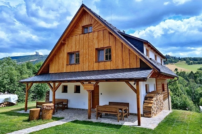 Chalupa Kralick� Sn�n�k - Morava - Stezka v oblac�ch