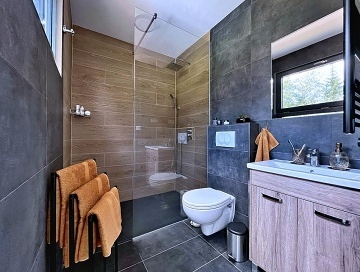 Chata u Ratm�rovsk�ho rybn�ka - �esk� Kanada