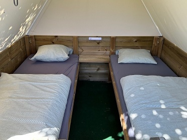Glamping s bazénem - Nová Bystřice - Landštejn