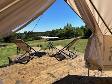 Glamping s bazénem - Nová Bystřice - Landštejn