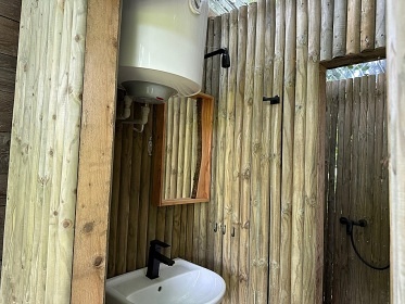 Glamping s bazénem - Nová Bystřice - Landštejn