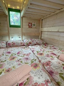 Glamping Šťastná Zahrádka s jezírkem - Heřmanov