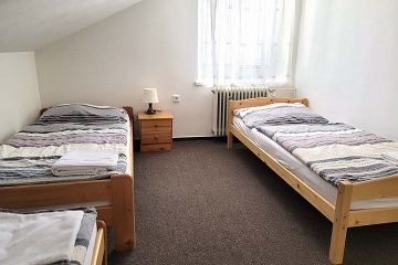 Rodinn� chalupa s baz�nem - Fauna Park - Jesen�ky