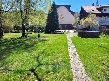 Rodinn� chalupa s baz�nem - Fauna Park - Jesen�ky