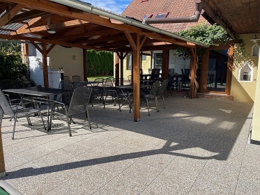 Penzion bazén a vinný sklep - Pálava - Lednice