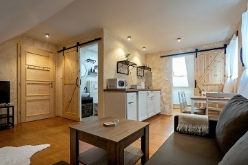 Rodinn� chalupa s baz�nem - �esk� r�j - Ji��nsko