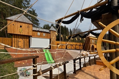 Rodinn� chalupa s baz�nem - �esk� r�j - Ji��nsko