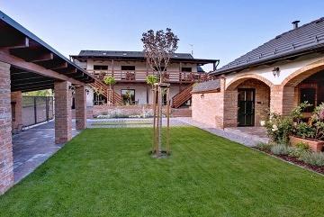 Apartmny Plava - Nov Mlny - Levandulov farma