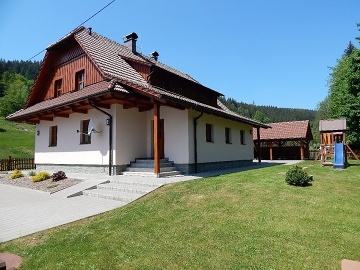 Chalupa Beskydy - Velk� Karlovice - Karolinka