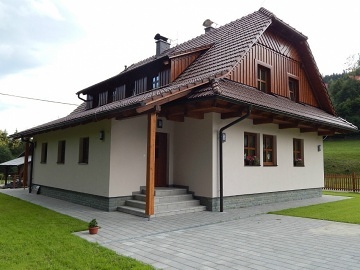 Chalupa Beskydy - Velk� Karlovice - Karolinka