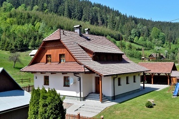 Chalupa Beskydy - Velk� Karlovice - Karolinka