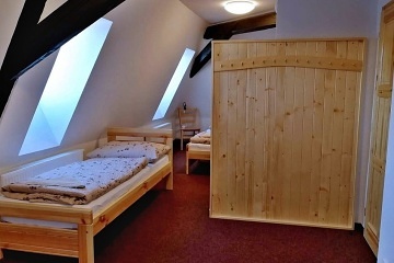 Chalupa Farsk� kopec - Je�t�d - Lu�ick� hory