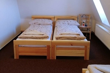 Chalupa Farsk� kopec - Je�t�d - Lu�ick� hory