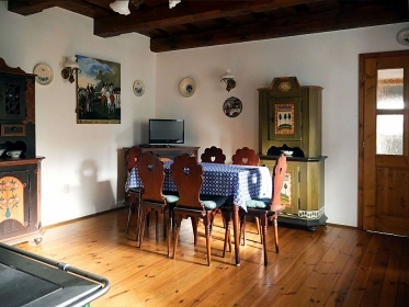 Jiho�esk� chalupa s baz�nem - T�borsko