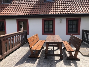 Jiho�esk� chalupa s baz�nem - T�borsko