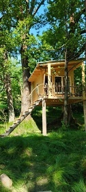 Glamping a koupac sud na samot - Treehouse