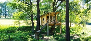 Glamping a koupac sud na samot - Treehouse