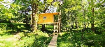 Glamping a koupac sud na samot - Treehouse