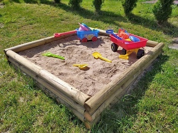 Chata pro rodiny - baz�n, wellness - babyfriendly