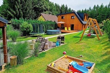 Chata pro rodiny - baz�n, wellness - babyfriendly