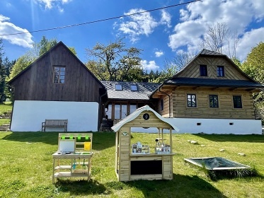 Roubenka s kachlovými kamny - Křižánky - Vysočina