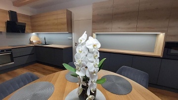 Chalupa Vysok� Tatry - Tatransk� Lomnica - Poprad