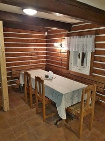 Chalupa s wellness a bazénem - Kozí hřbety