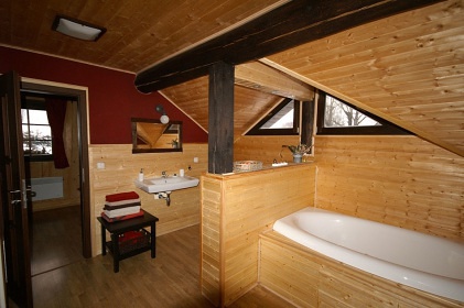 Srub vnitřní bazén a sauna - Kamenný vrch