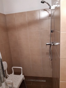 Chalupa u jezera Lipno - Frymburk - hrad Ro�mberk