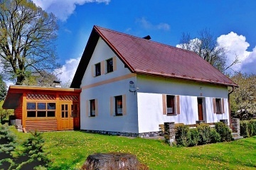 Chalupa u jezera Lipno - Frymburk - hrad Ro�mberk