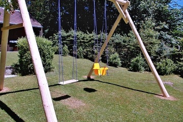 Chalupa u jezera Lipno - Frymburk - hrad Ro�mberk