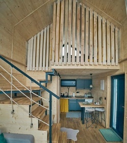 Chata a koupac� sud - rozhledna B�l� hora - Beskydy