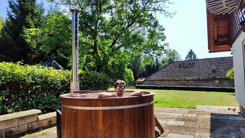 Roubenka s wellness - vyhlídka Hradisko - Telč