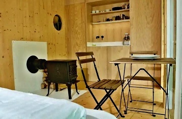 Chaty a Tiny house - Ch�ibsk� lesy - hrad Buchlov