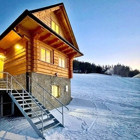 Roubenka se saunou - Lys� hora - Satinsk� vodop�dy