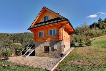 Roubenka se saunou - Lys� hora - Satinsk� vodop�dy
