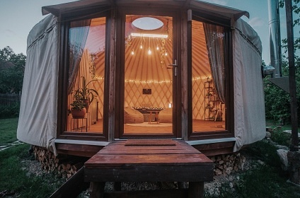 Glamp biotop a sauna - Jurta u rybníka Chobot