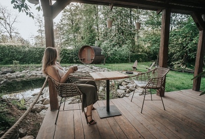 Glamp biotop a sauna - Jurta u rybníka Chobot