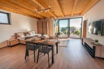 Wellness apartmny jezrko - hrad Lipnice - Orlk