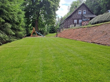 Chalupa s baz�nem - Jizersk� hory - Sklena�ice